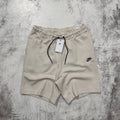 Short Nike Tech