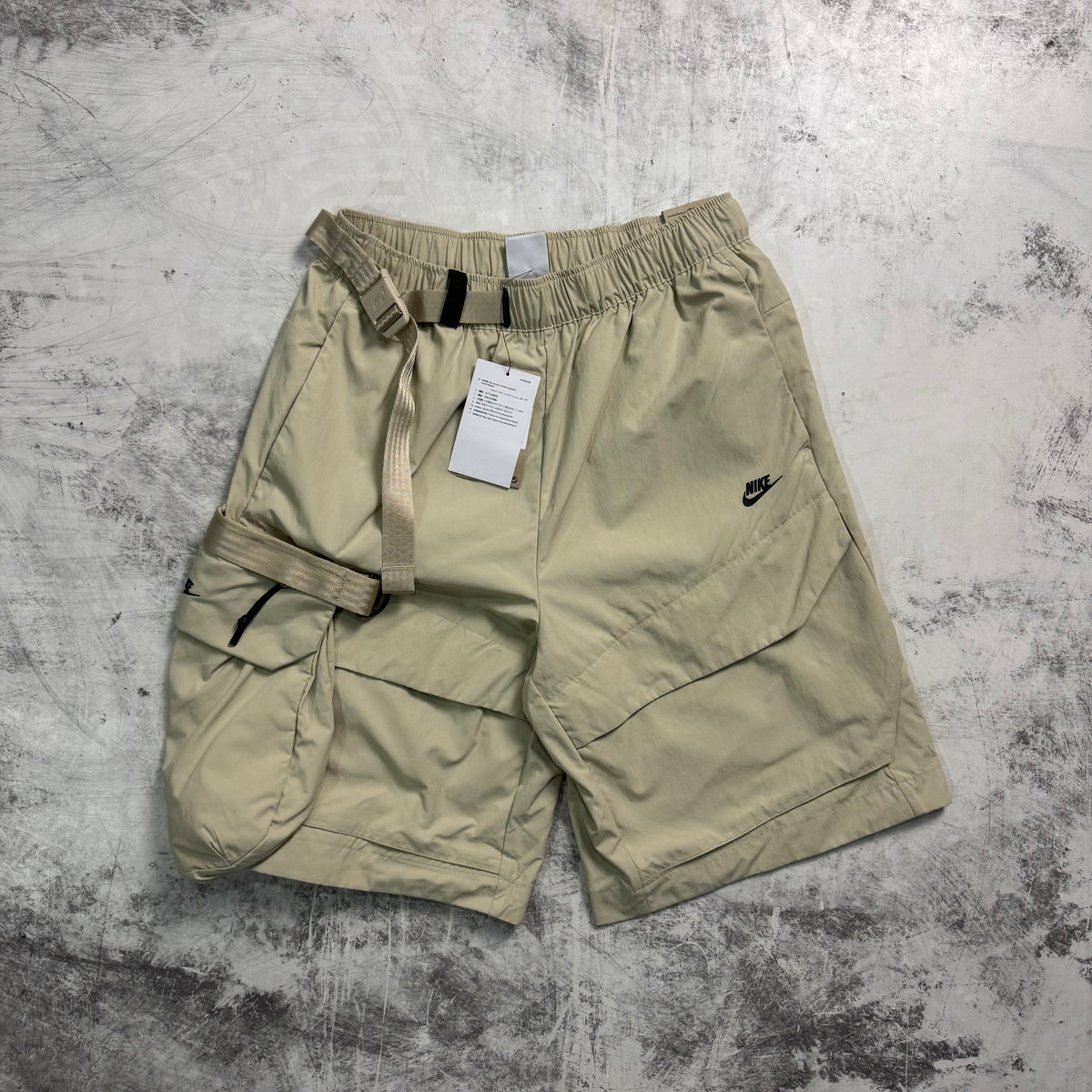 Short Nike Tech