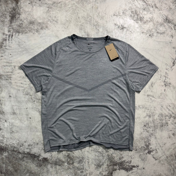 Polera Nike Running