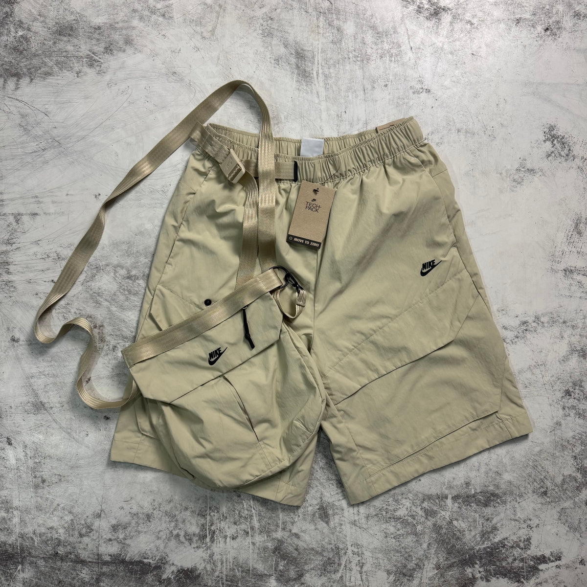 Short Nike Tech