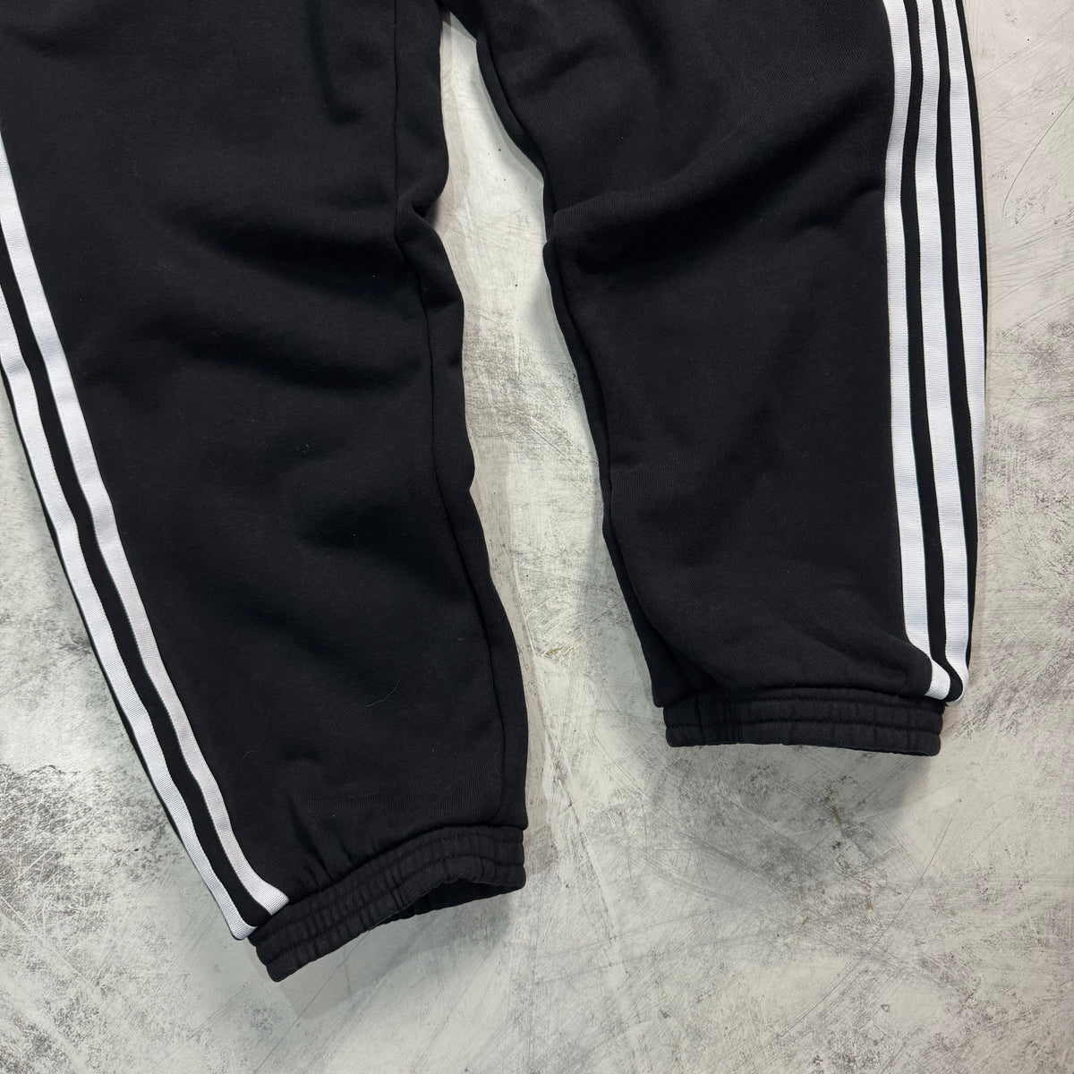 Pantalon adidas originals